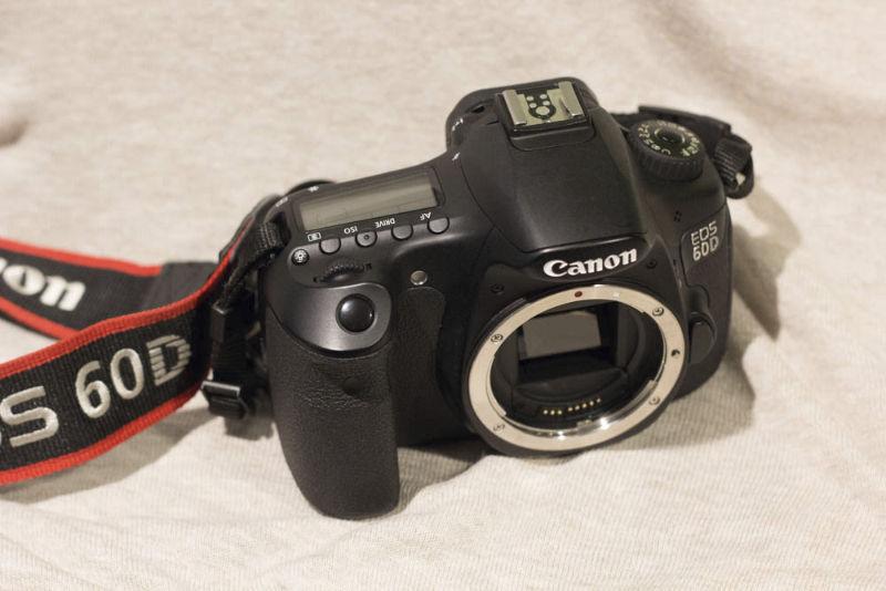 Canon 60D DSLR camera body