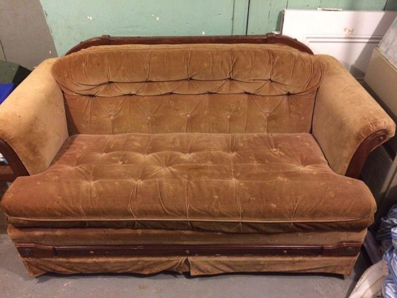 Vintage Couch for sale, great condition
