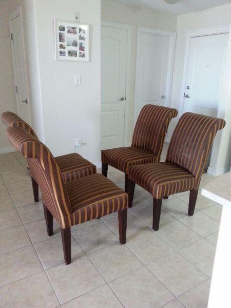 Set of 4 Dining Room Chairs