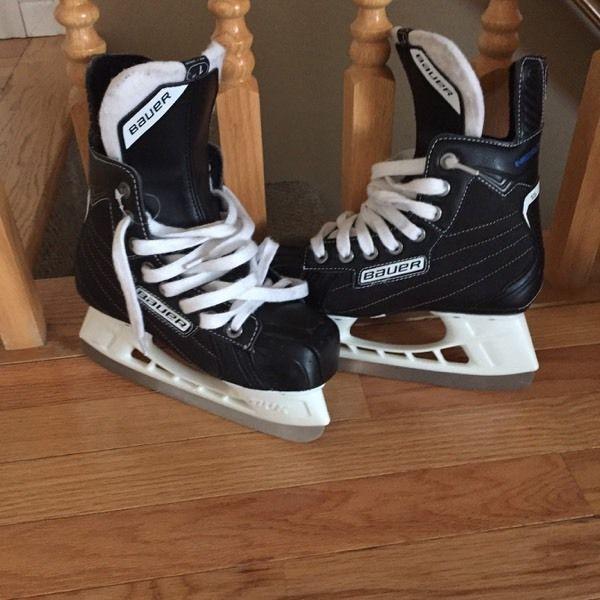 Boys Size 2 Hockey Skates Only Used Twice
