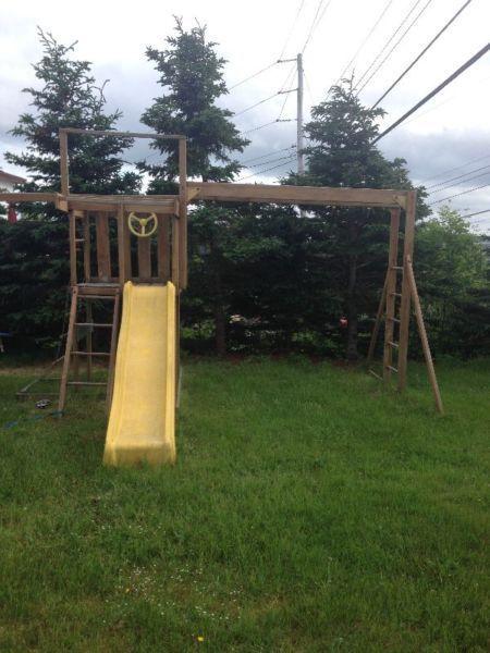 Outdoor play structure