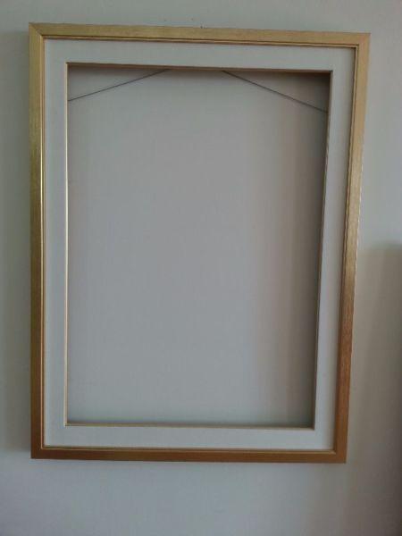 Frames: sized 20