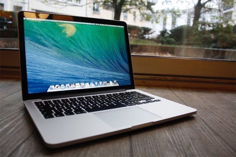 MacBook 13