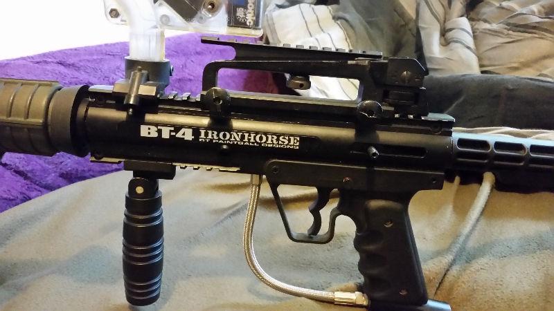 BT Ironhorse Paintball Marker Good Condition with Accessories
