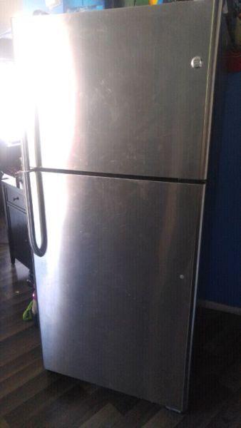 GE Stainless steel refrigerator