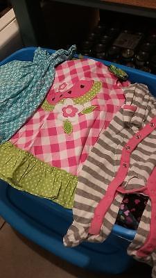Tons of baby girls clothing!!