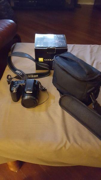 Nikon Coolpix L840 and bag
