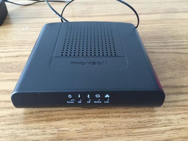 Thomson DCM476 DOCIS 3 cable modem for your router
