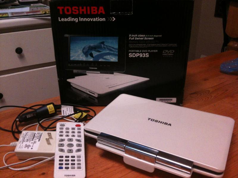 Toshiba portable DVD player