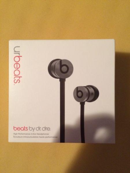 Wanted: Brand New Space grey beats by Dre. 50$ cheaper than the store