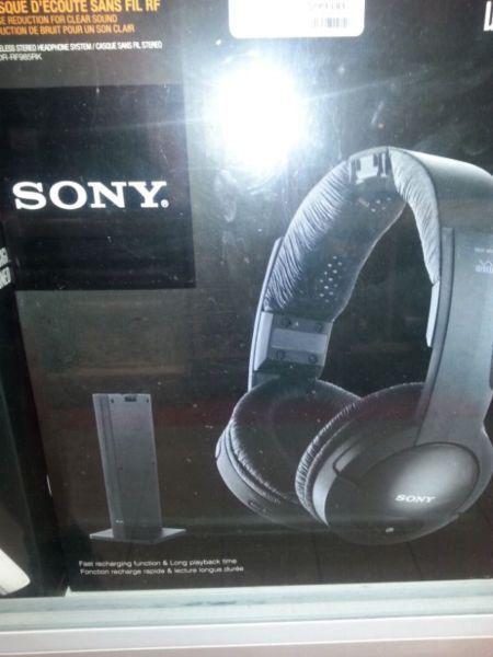 Sony Headphones. We sell used headphones. Get a deal!