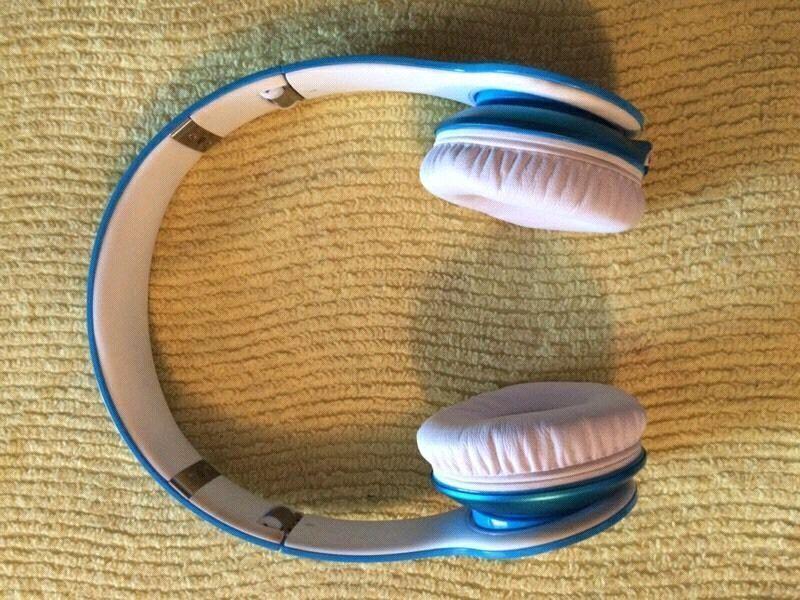 Blue Beats by Dre Solo HD Mint condition! $100