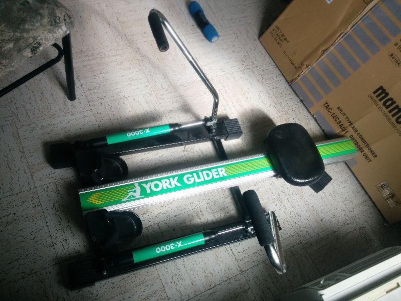 York Glider X3000 workout machine .chect and uper body workout