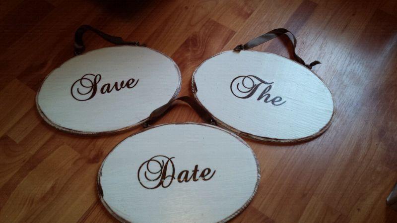 Save the Date signs