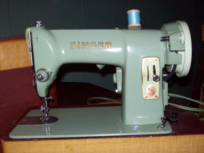 Singer 185J portable sewing machine