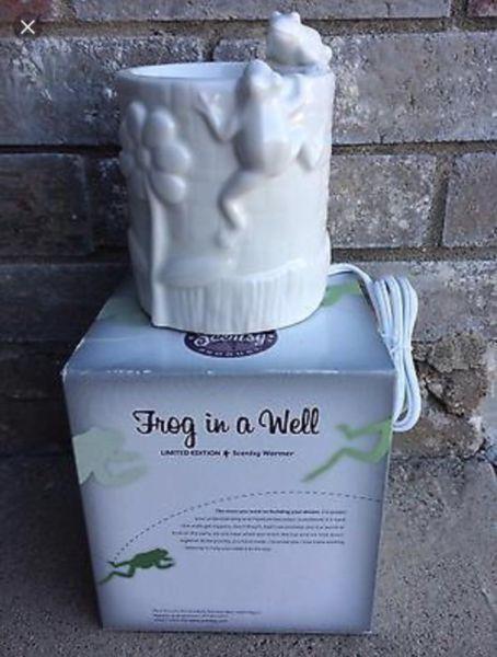 Wanted: Frog in a Well Scentsy warmer - reasonable price
