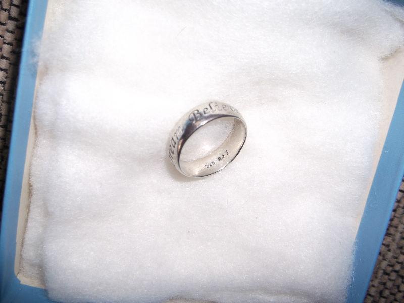 Charming Silver Ring: inscribed with lovely words. (stamped)