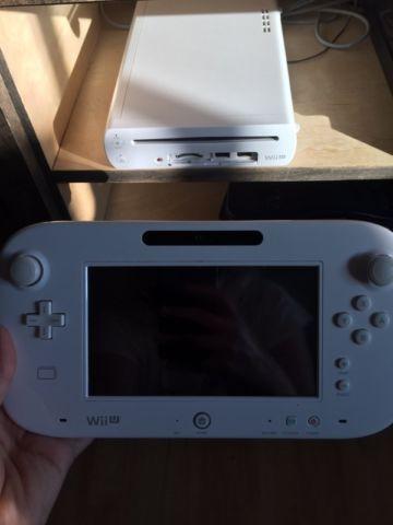 Wii U + Two Controllers + Mariokart 8