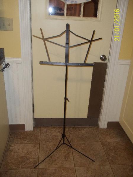 Musician's Gear Folding Music Stand Black