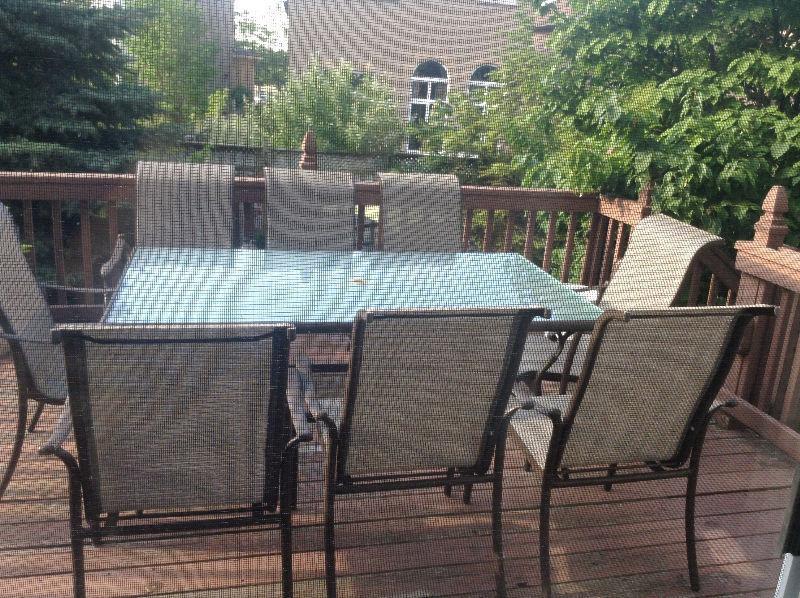 Patio set with 8 chairs