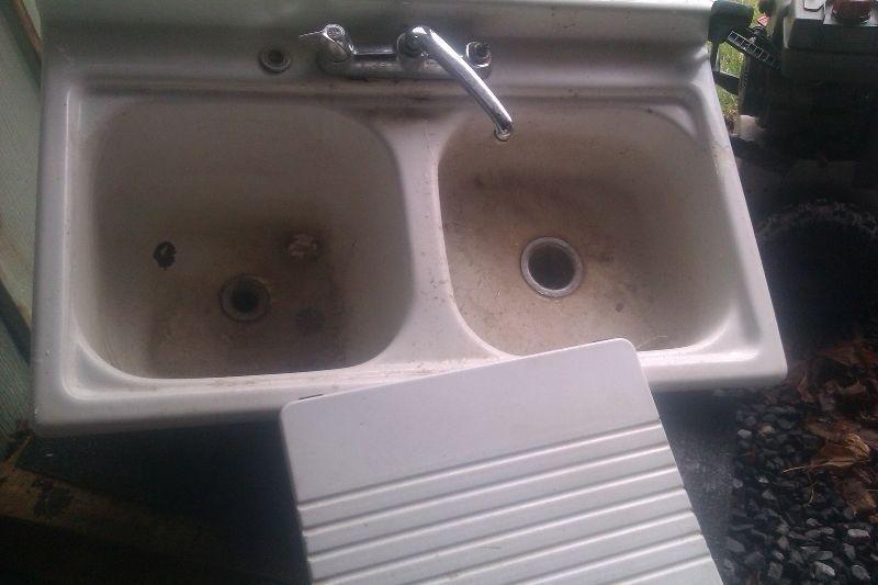 Twin Sinks with cover