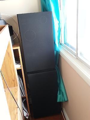 2 Home Speaker Boxes