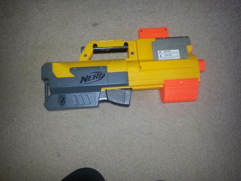 Nerf N-strike Deploy cs6