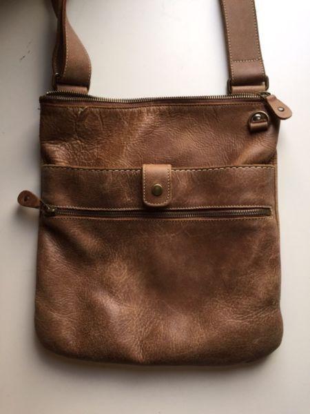 Roots tribe leather large flat bag purse