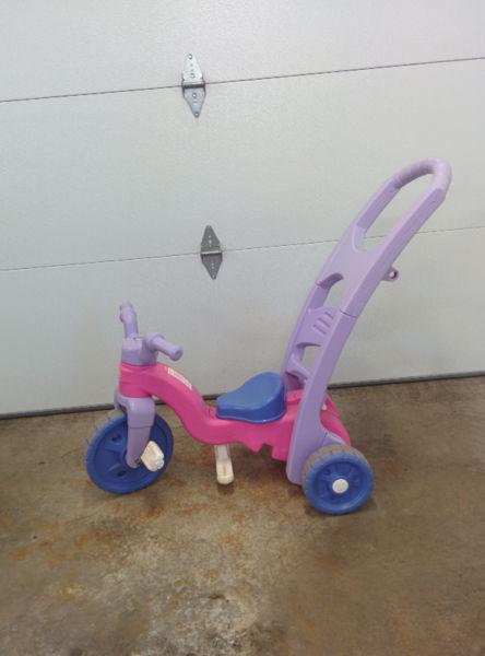 Convertible toy - From rocking toy to 3 wheeler