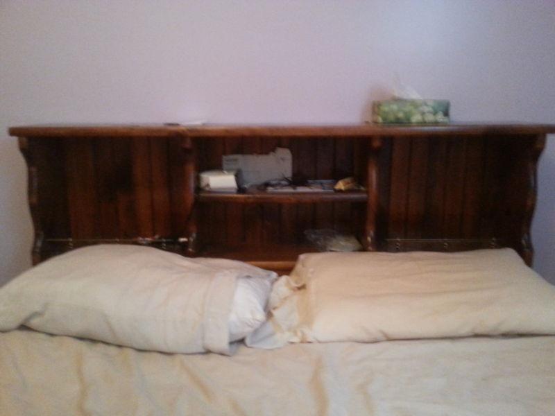 WOODEN BED FRAME WITH HEADBOARD