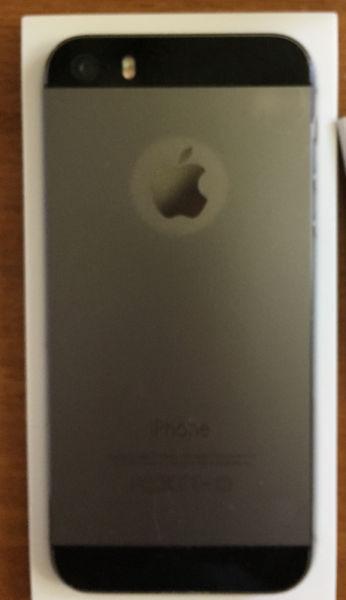 iPhone 5S Mint Condition