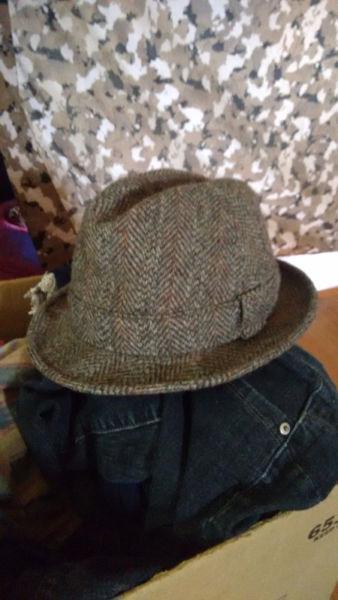 100% wool Fadora hat