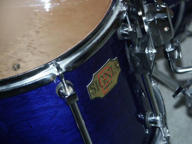 Premier Signia Maple Drum Kit w/ hardshell cases
