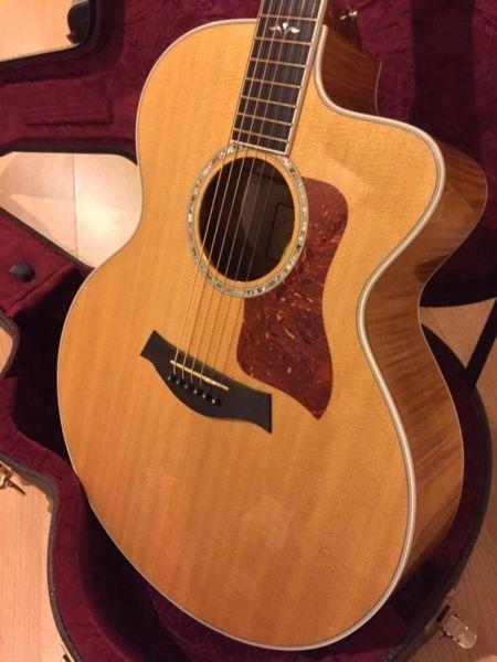 Taylor 615CE Jumbo Acoustic/Electric Guitar