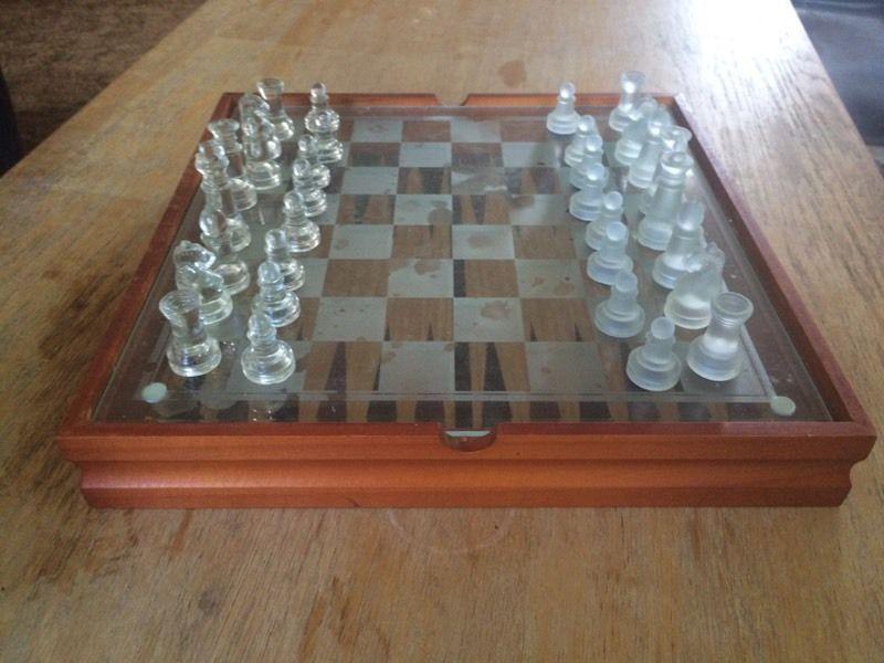 Chess and Backgammon Set