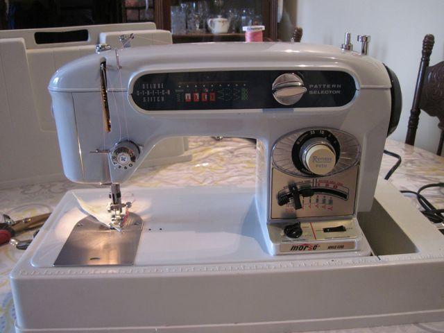 Sewing Machine Morse vintage