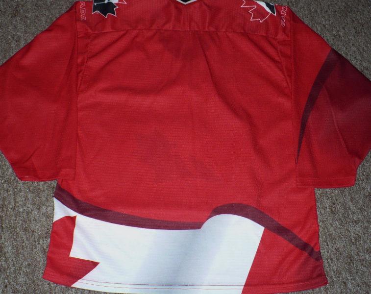 Team Canada 1996 - 98 Bauer Semi Pro Air Knit Jersey Size Medium