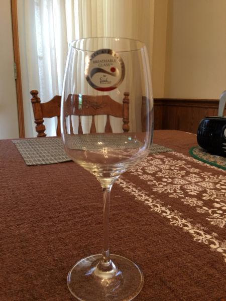 Breathable Wine Glass