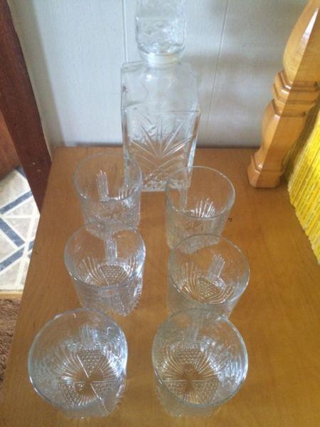 Whiskey Decanter with 6 Glasses