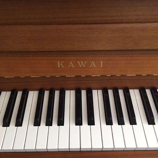 Kawai CX 4S upright piano
