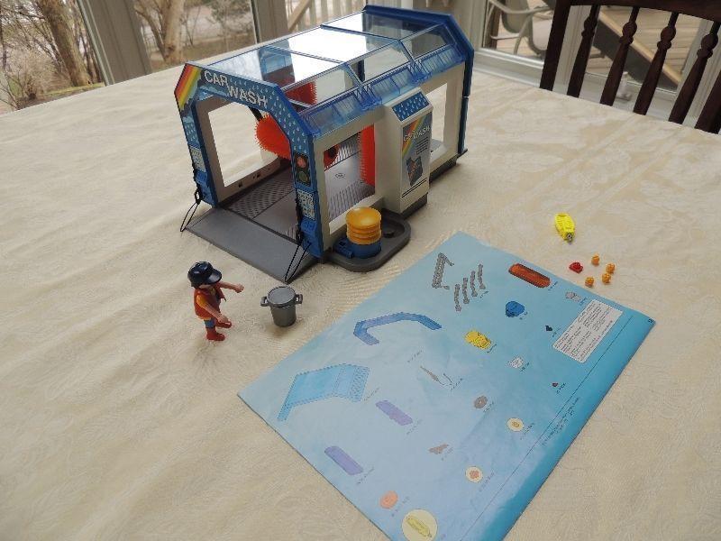 Playmobil Car Wash Rare and Retired