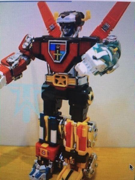Wanted: Wanted Voltron toys
