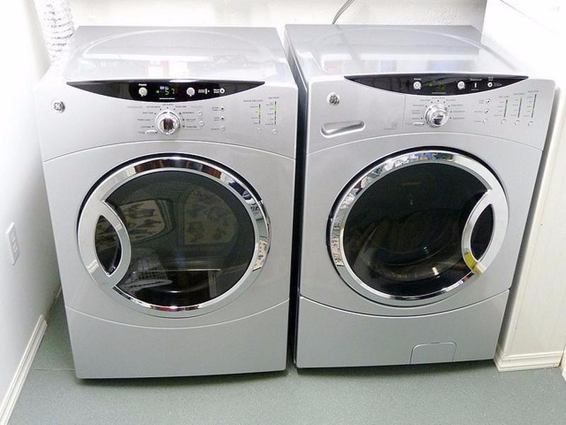 Wanted: wanting to buy a front loading washer/dryer set or Top Load