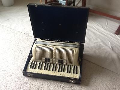 hohner accordion