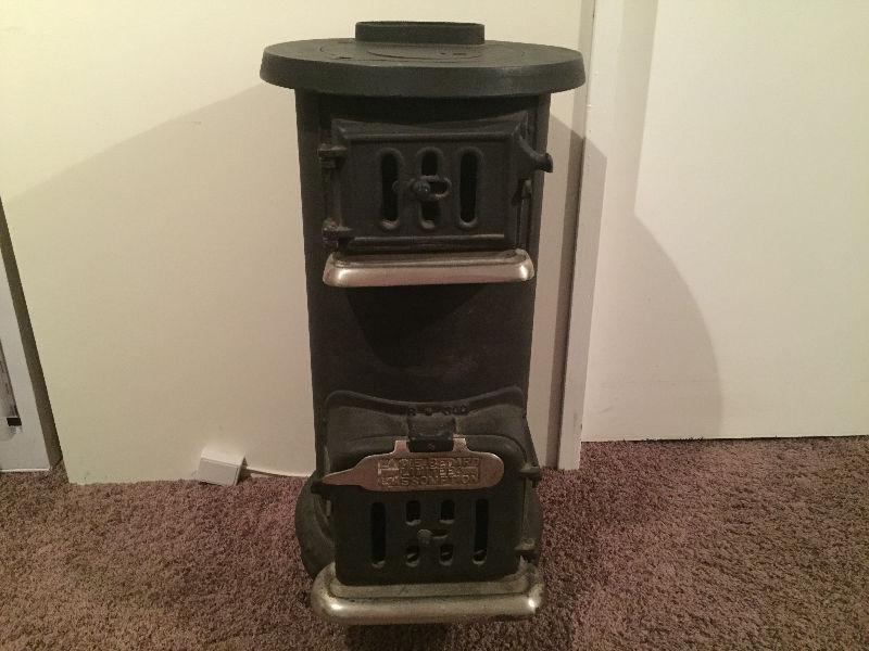 Wanted: Antique Potbelly Stove