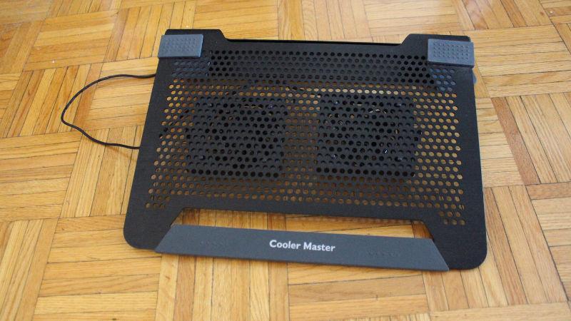 Coolermaster laptop cooler base - Cooler pour ordi portable
