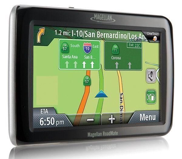 GPS 4.7' magellan roadmate 3030LM US CA maps