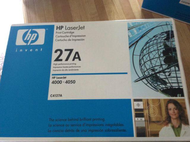 HP Laser jet cartouche d'encre 25.00 $ pour 3