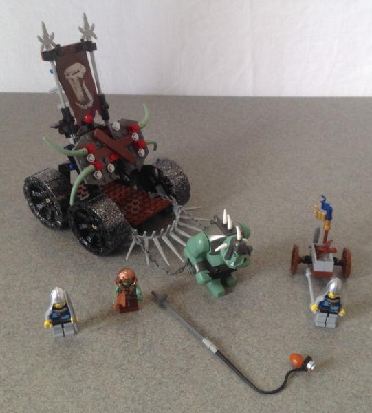 Lego 7038 Castle Troll Assault Wagon