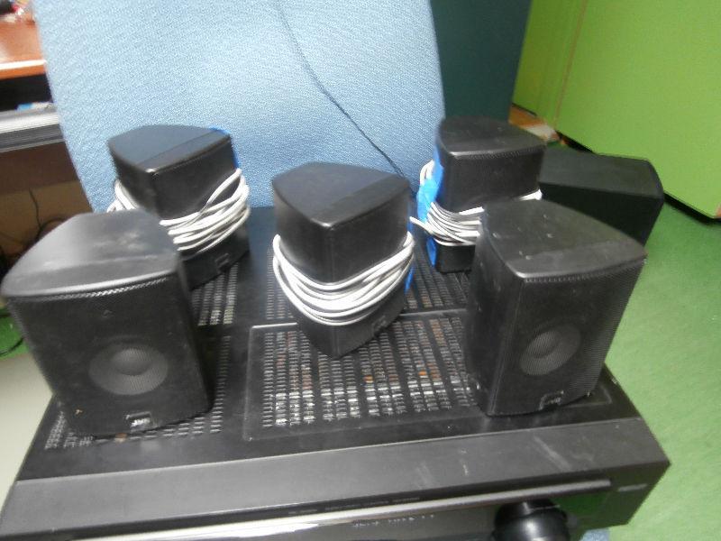 1 JVC surround sound stereo #RX-5020V / 5 speakers and 1 woofer